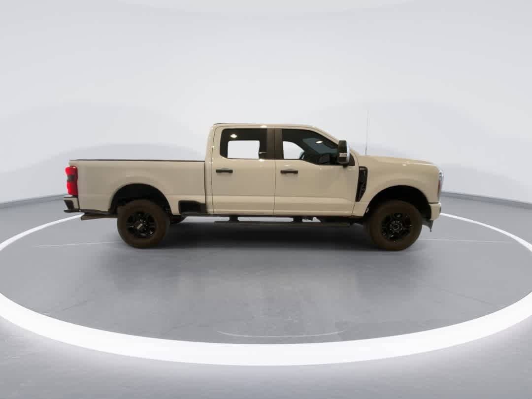 Used 2024 Ford F250 XL w/ STX Appearance Package AWD/4WD image 9