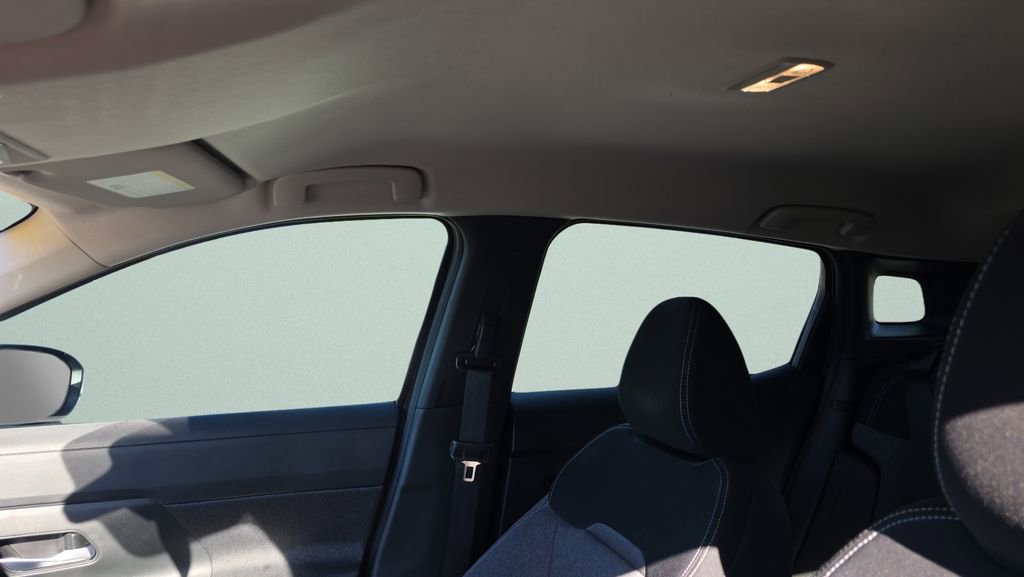 Used 2025 Nissan Kicks SV image 28