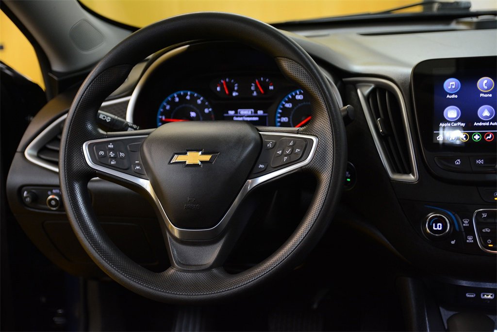 Used 2022 Chevrolet Malibu LT image 14