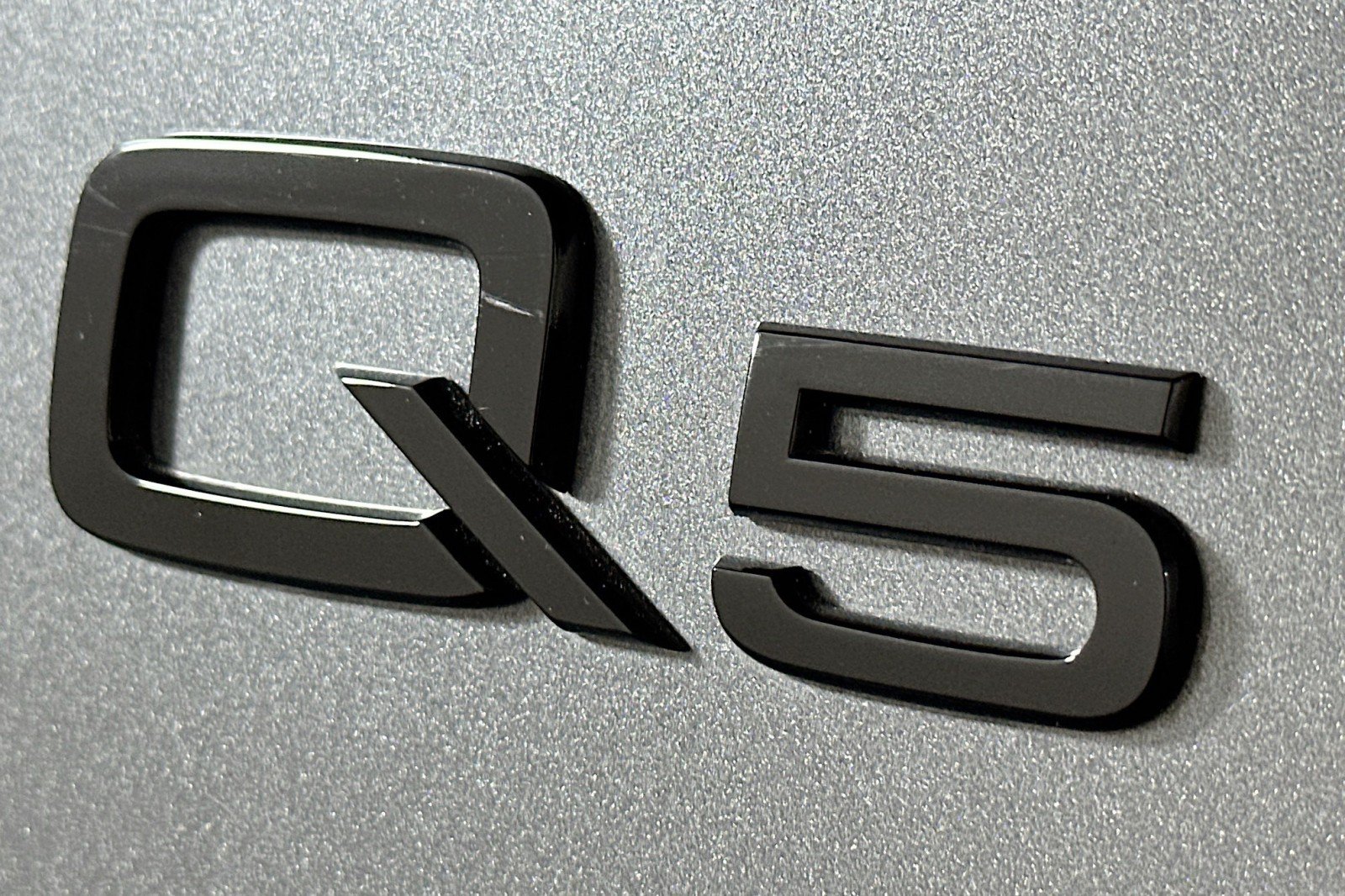 Used 2023 Audi Q5 e Prestige w/ Prestige Package AWD/4WD image 10