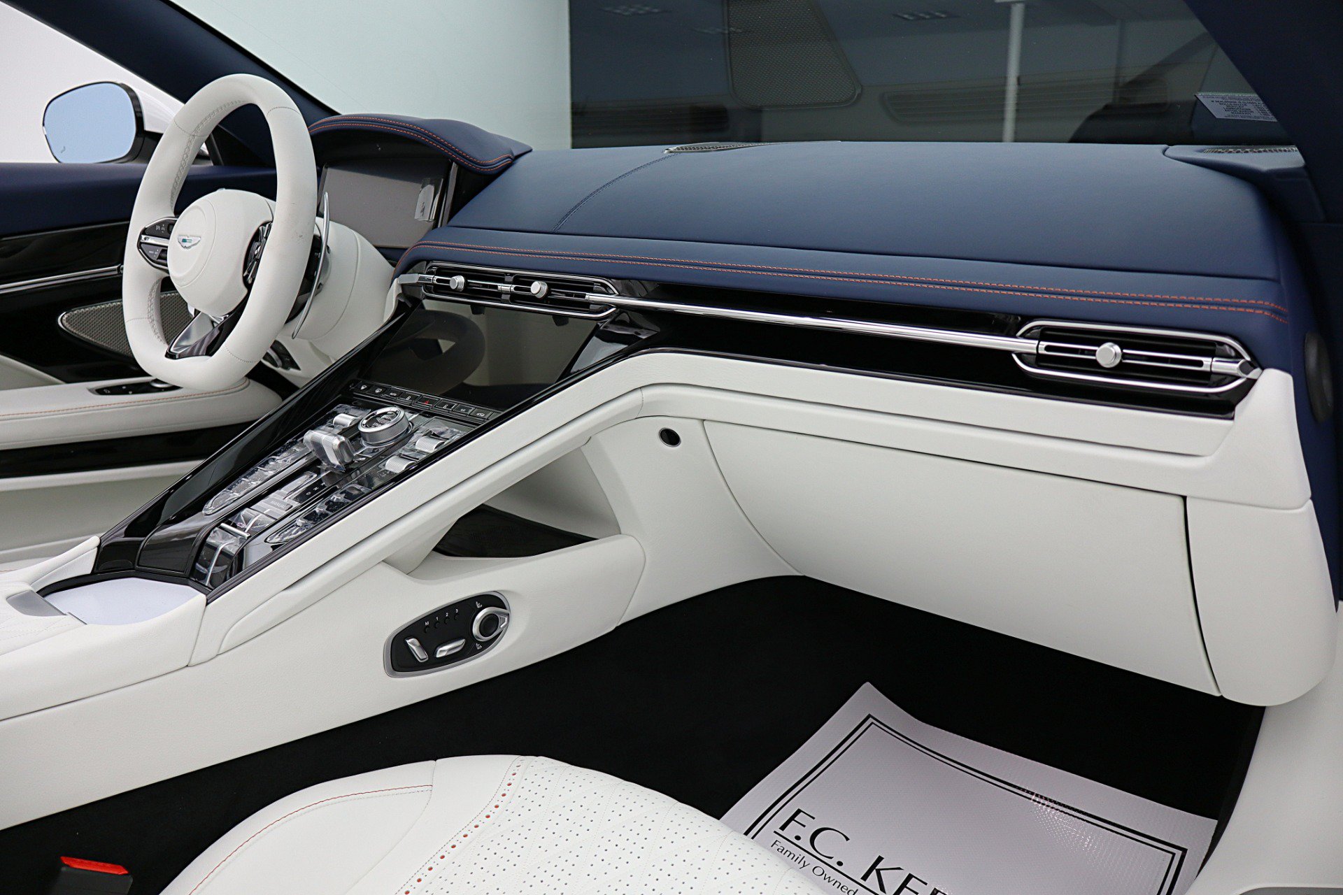 Used 2026 Aston Martin DB12 Convertible RWD image 50