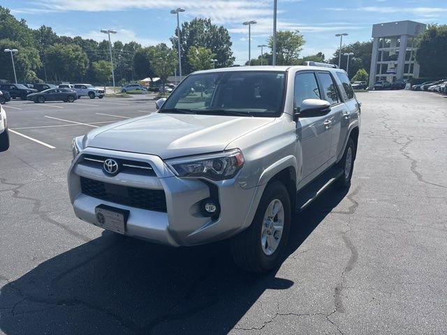 Used 2021 Toyota 4Runner SR5 Premium w/ Moonroof Package AWD/4WD image 5