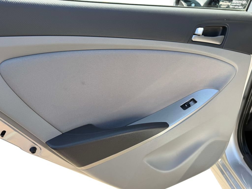 Used 2017 Hyundai Accent Value Edition FWD image 23