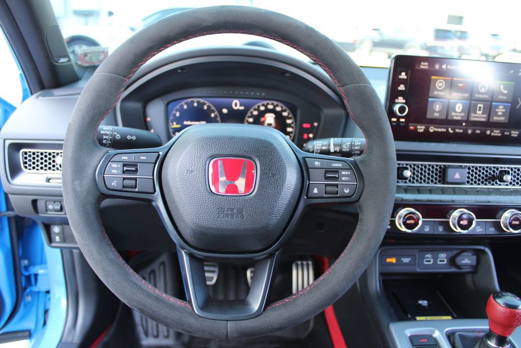 Used 2023 Honda Civic Type R image 10