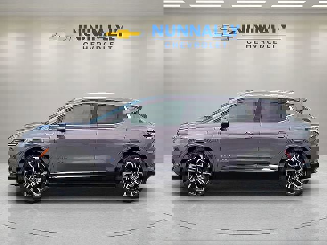 New 2026 Chevrolet Equinox EV LT w/ Convenience Package II image 2