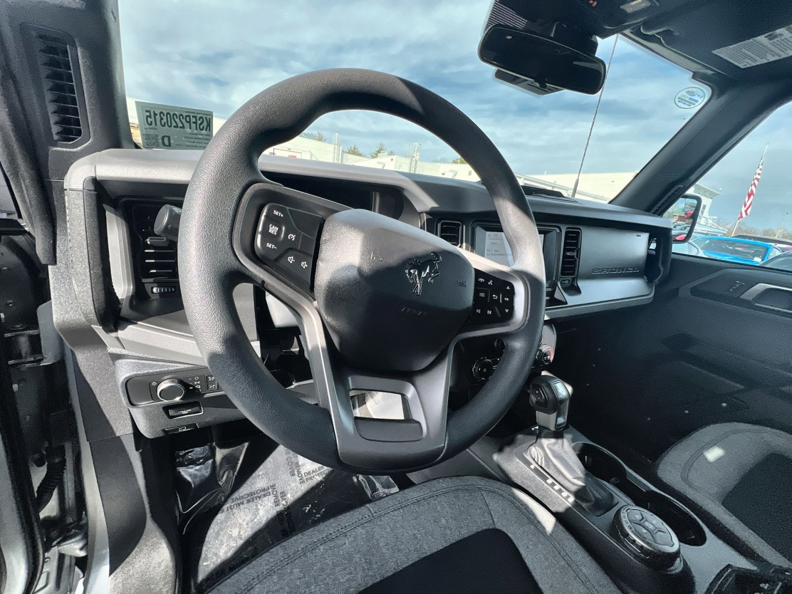 Used 2022 Ford Bronco 4-Door image 16