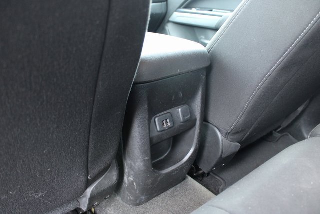 Used 2015 Chevrolet Colorado LT image 32