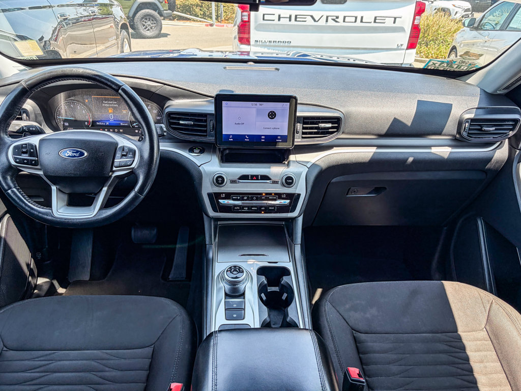 Used 2020 Ford Explorer XLT RWD image 14