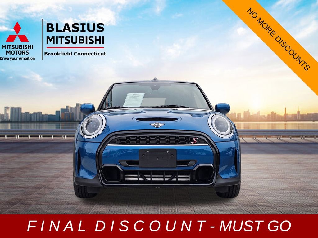 Used 2023 MINI Cooper S image 3