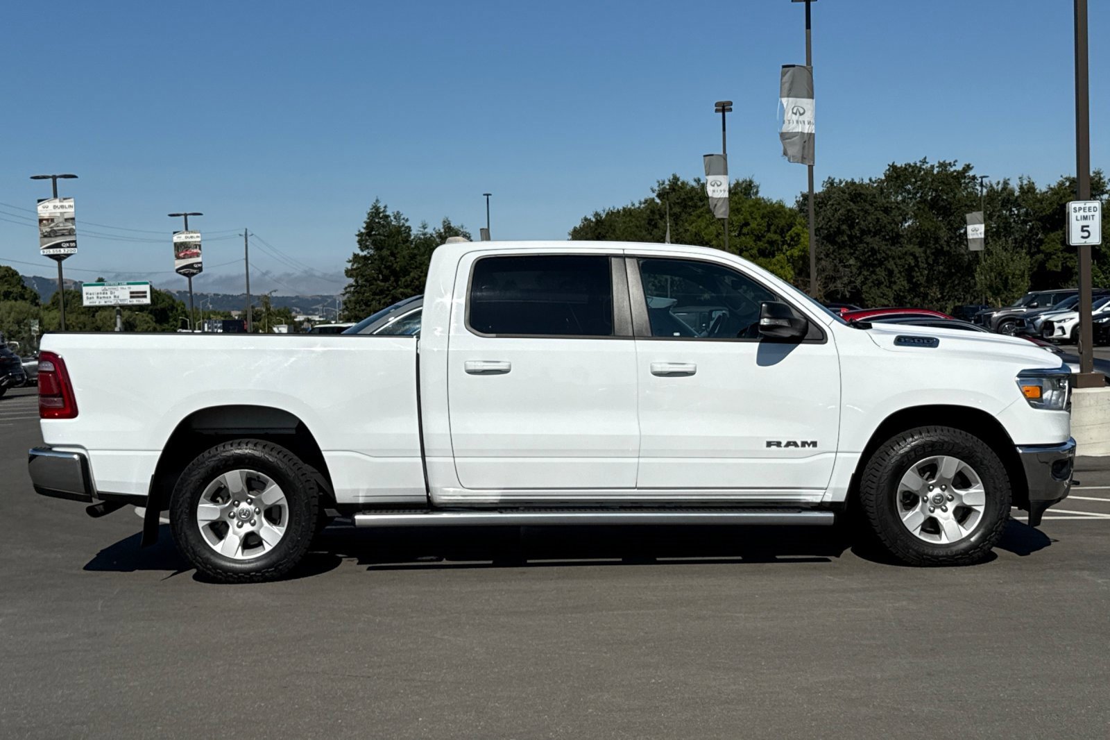 Used 2022 RAM 1500 Big Horn w/ Trailer Tow Group (B) image 3