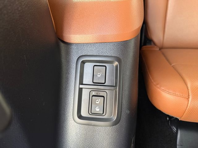 Used 2014 Toyota Sequoia Platinum image 47
