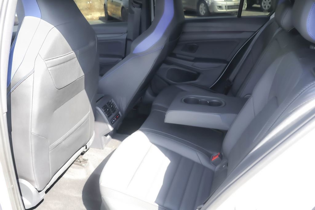 Certified 2024 Volkswagen Golf R image 23
