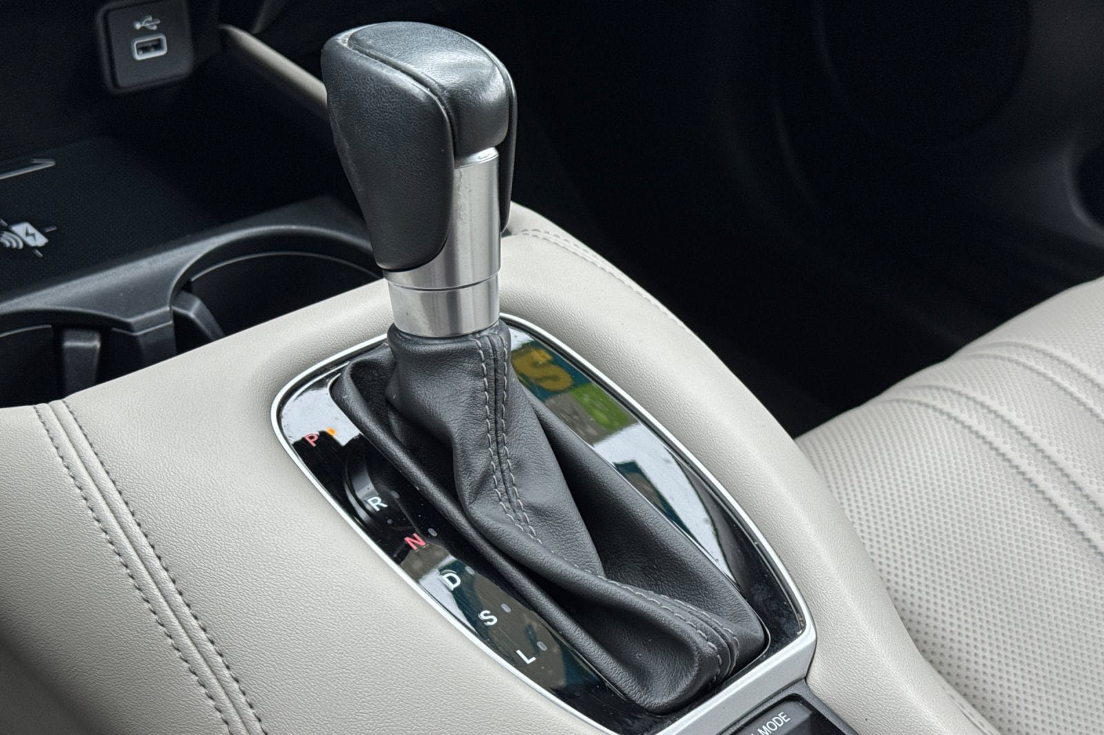 Used 2024 Honda HR-V EX-L image 18