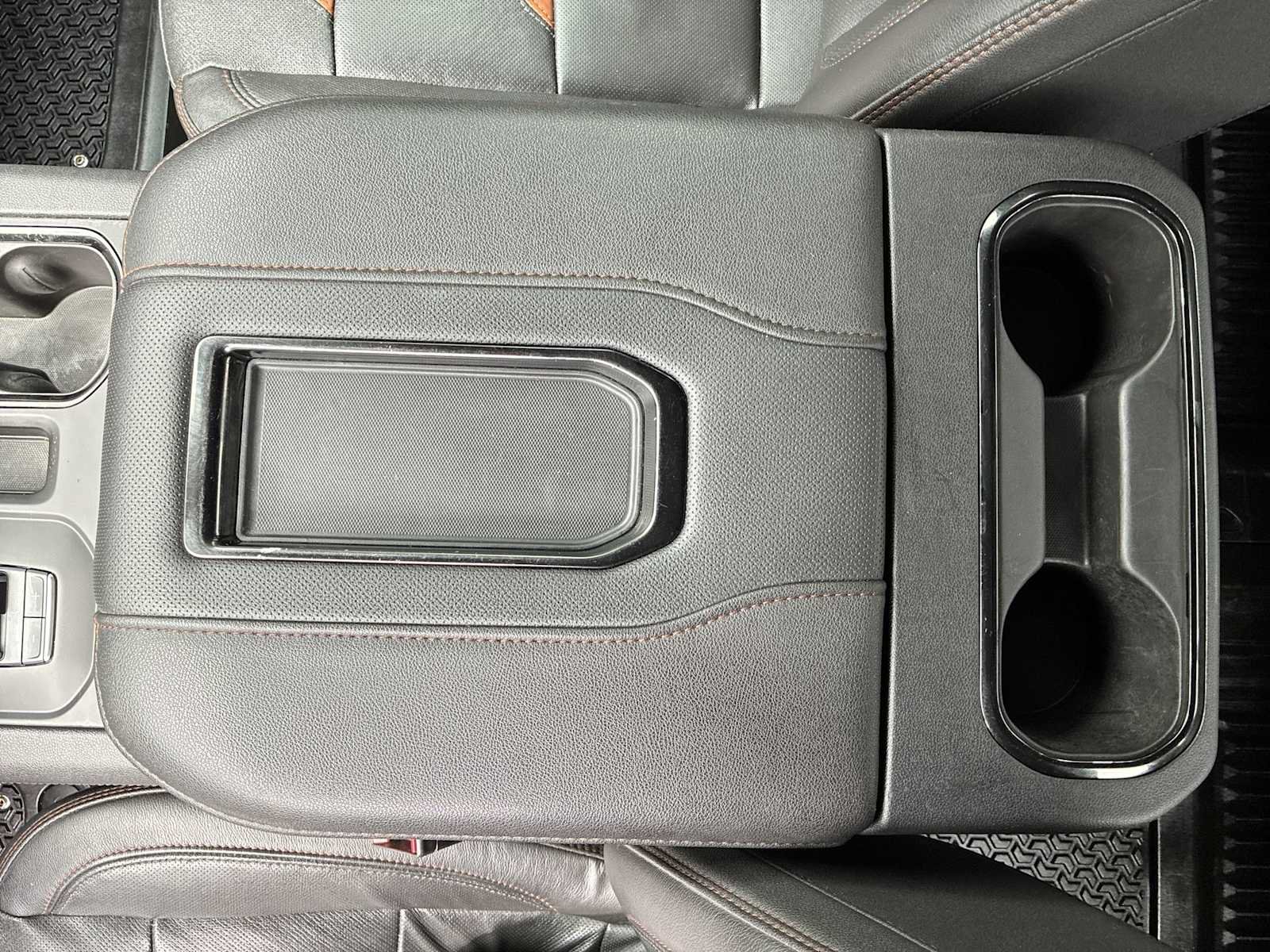 Used 2022 GMC Sierra 1500 AT4 w/ AT4 Premium Package AWD/4WD image 23