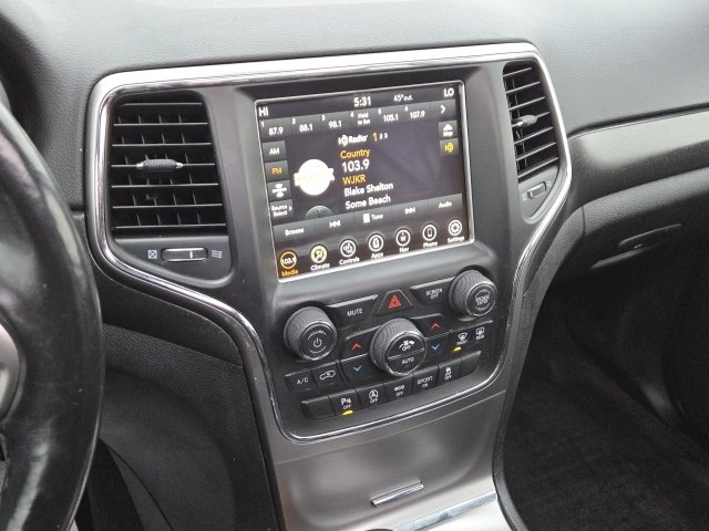 Used 2018 Jeep Grand Cherokee Altitude image 20