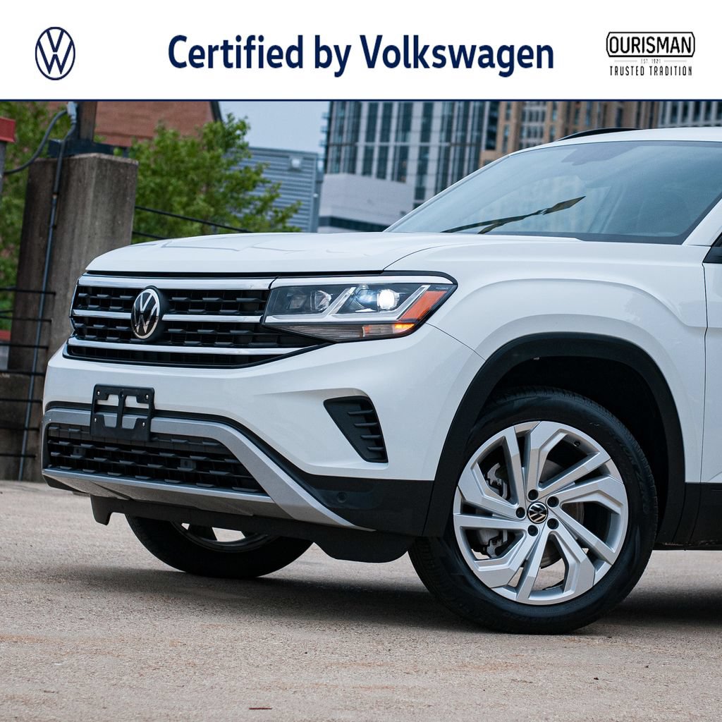 Certified 2023 Volkswagen Atlas SE w/ Panoramic Sunroof Package AWD/4WD image 2