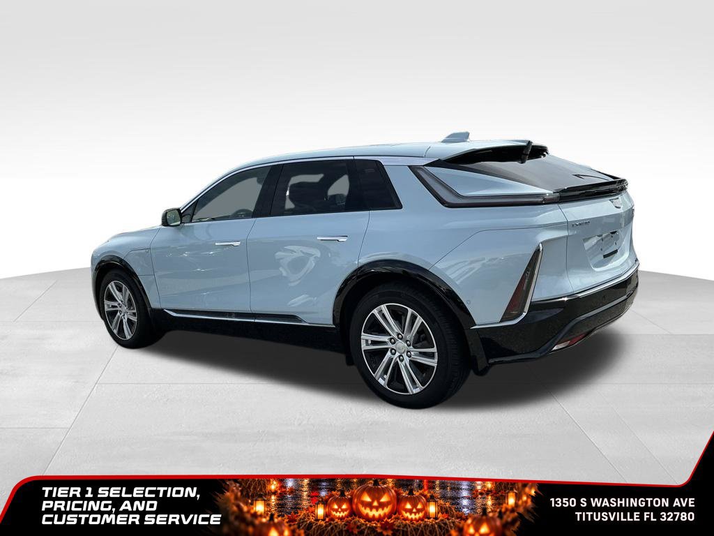 Used 2024 Cadillac Lyriq Tech w/ Driver Assist Package RWD image 3