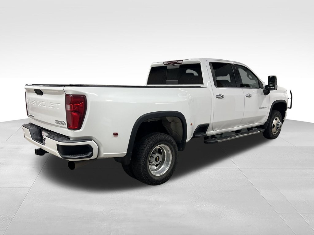 Used 2020 Chevrolet Silverado 3500 High Country w/ Technology Package AWD/4WD image 10