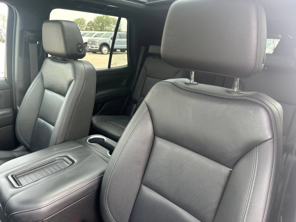 Certified 2024 Chevrolet Tahoe Z71 w/ Luxury Package AWD/4WD image 14