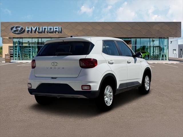 New 2026 Hyundai Venue SE FWD image 7