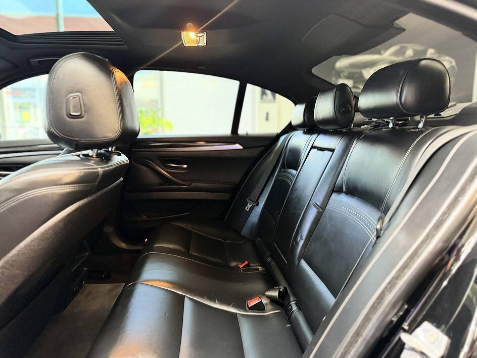 Used 2015 BMW 528i Sedan RWD image 17