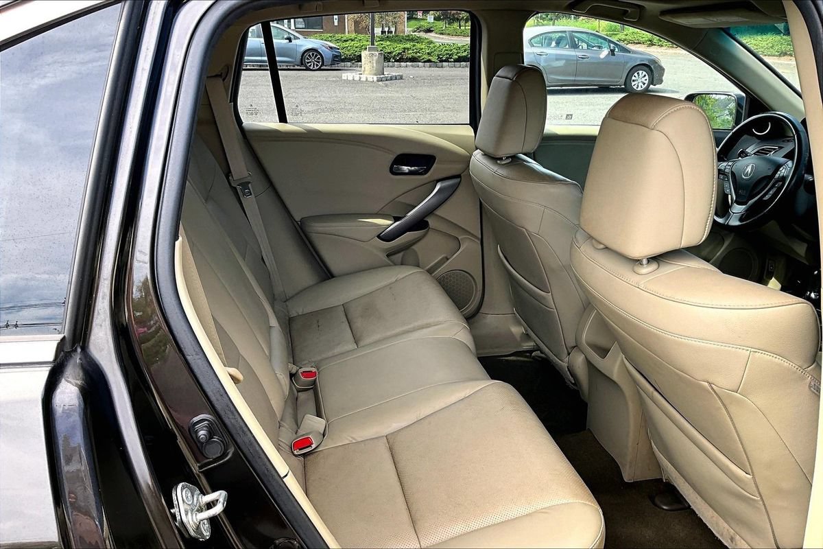 Used 2015 Acura RDX w/ Technology Package AWD/4WD image 12