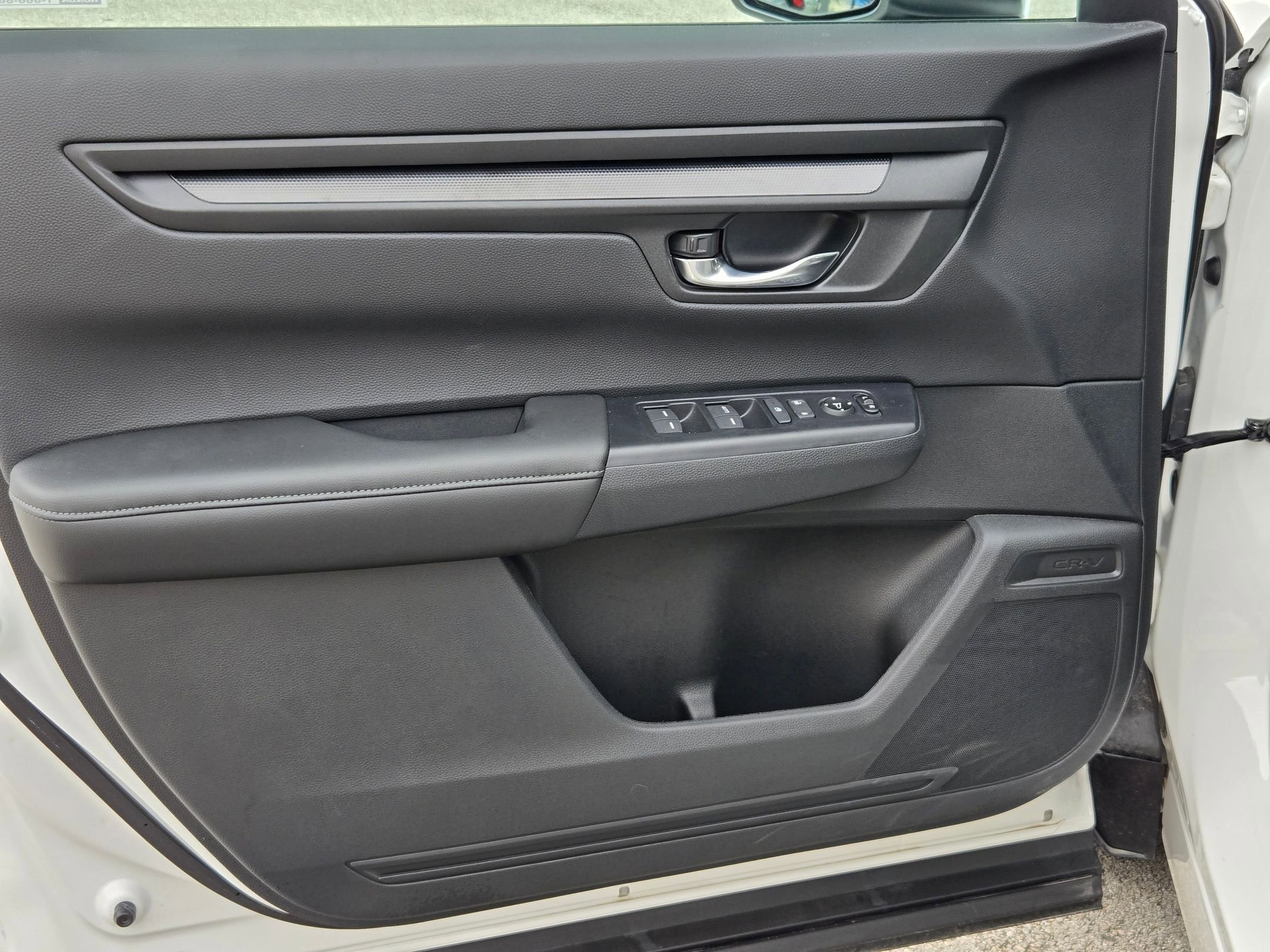 Certified 2025 Honda CR-V LX image 10