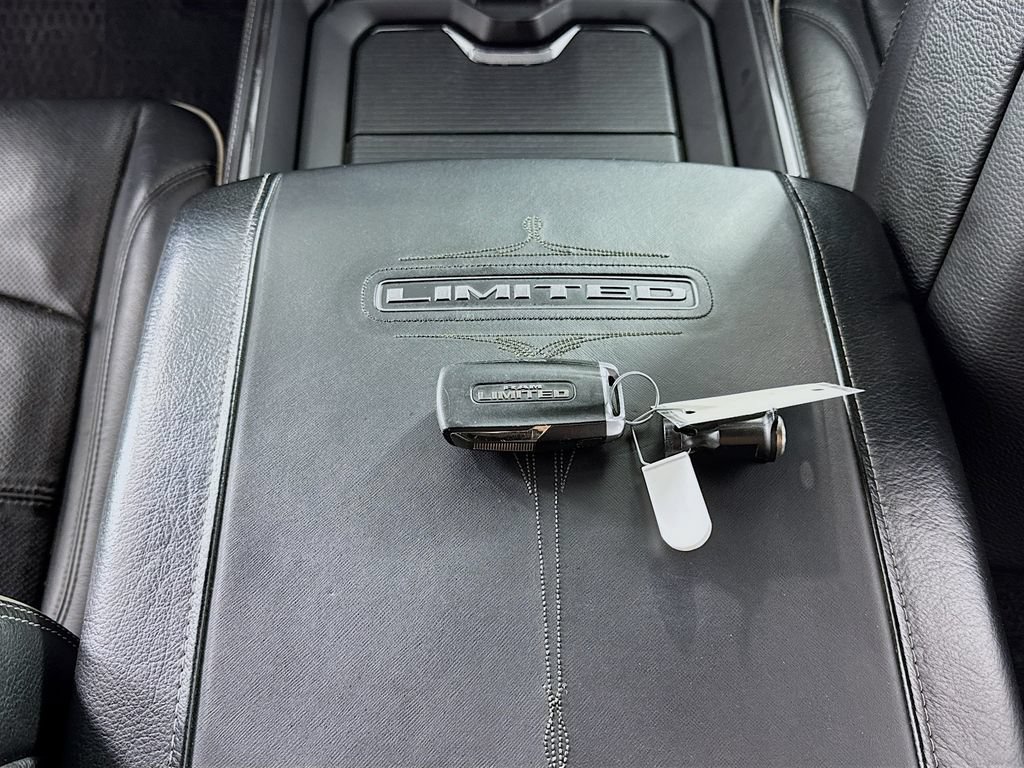 Used 2024 RAM 2500 Limited AWD/4WD image 27