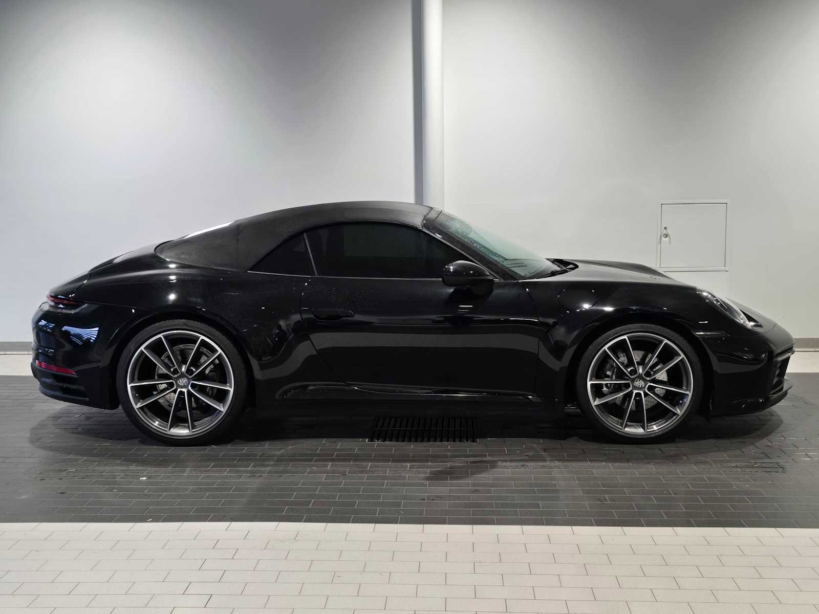 Used 2020 Porsche 911 Carrera image 6