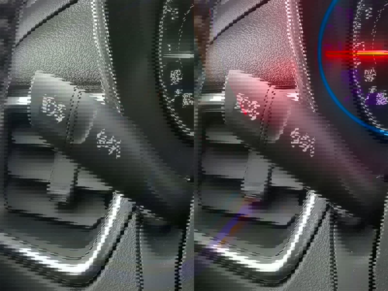 Used 2019 Chevrolet Equinox LT image 25