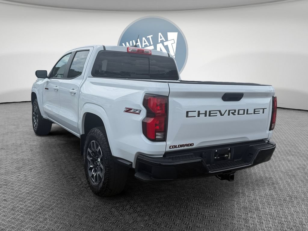 Certified 2023 Chevrolet Colorado Z71 w/ Z71 Convenience Package 2 AWD/4WD image 6