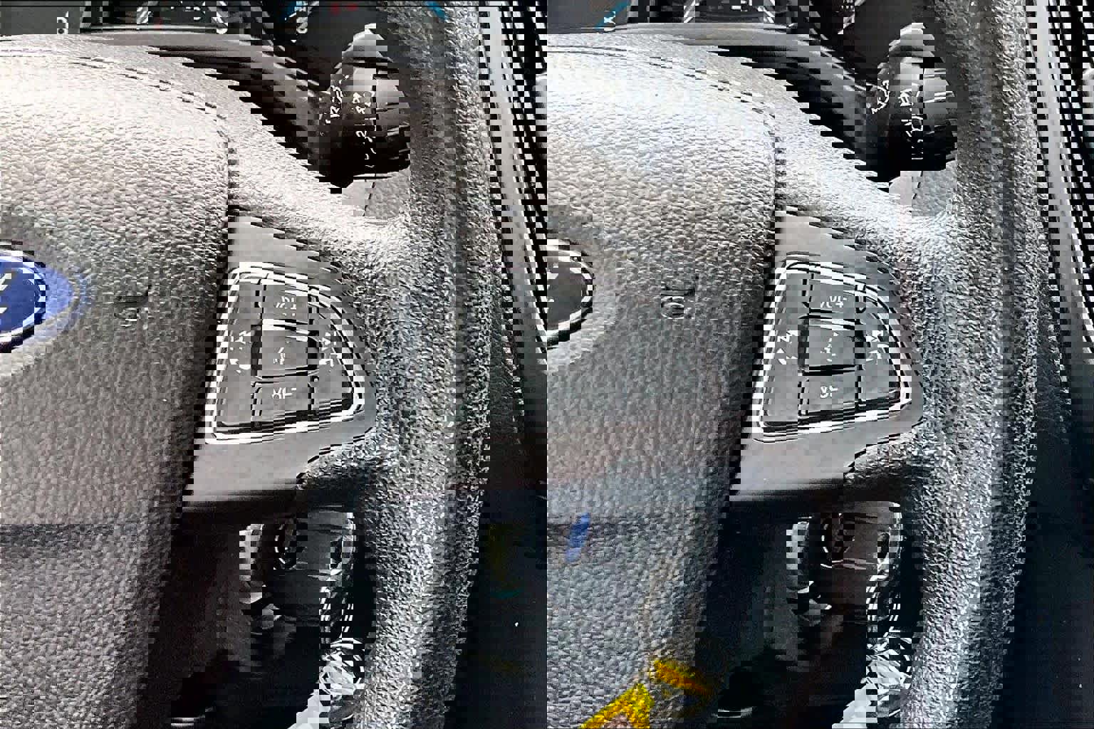 Used 2017 Ford Focus SE image 25