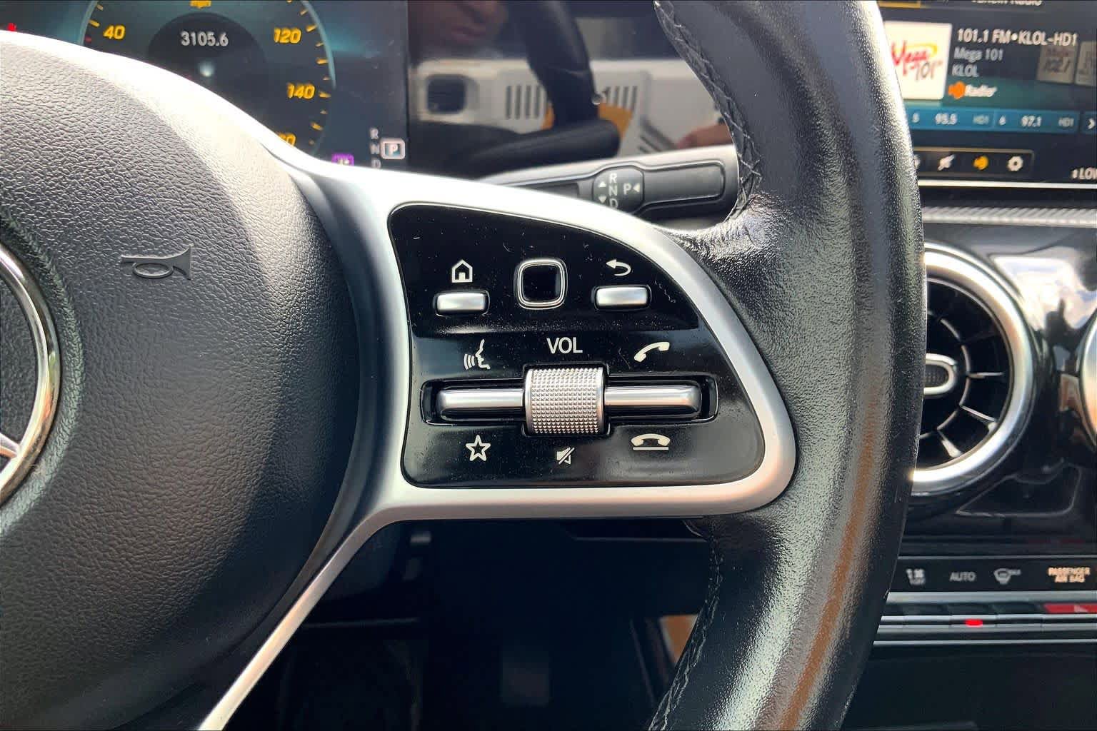 Used 2019 Mercedes-Benz A 220 image 25