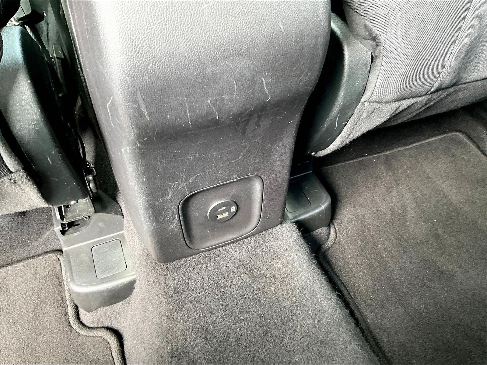Used 2022 Ford Escape SE AWD/4WD image 10