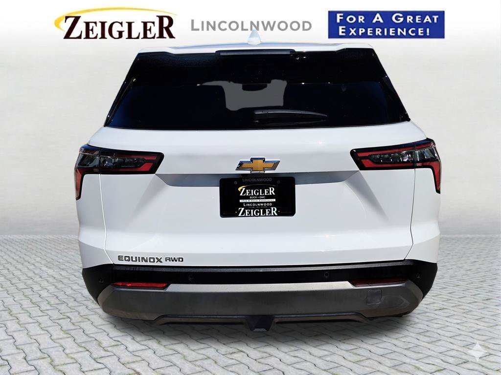 Used 2026 Chevrolet Equinox LT w/ Convenience Package II AWD/4WD image 9