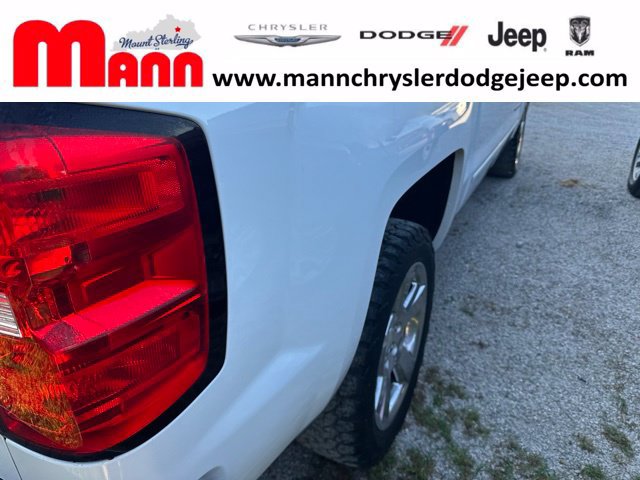 Used 2017 Chevrolet Silverado 1500 LT w/ All Star Edition AWD/4WD image 27