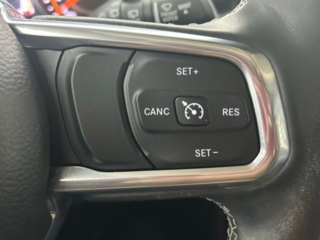 Used 2022 Jeep Wrangler Unlimited Sahara w/ Cold Weather Group image 21