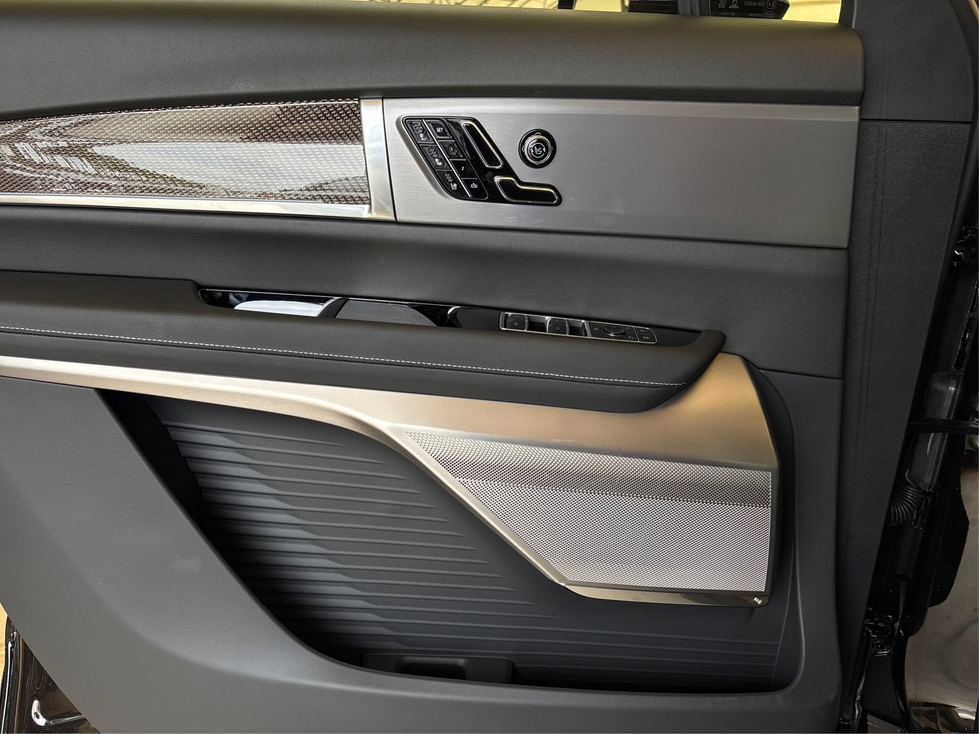 New 2027 Cadillac Vistiq Sport AWD/4WD image 20