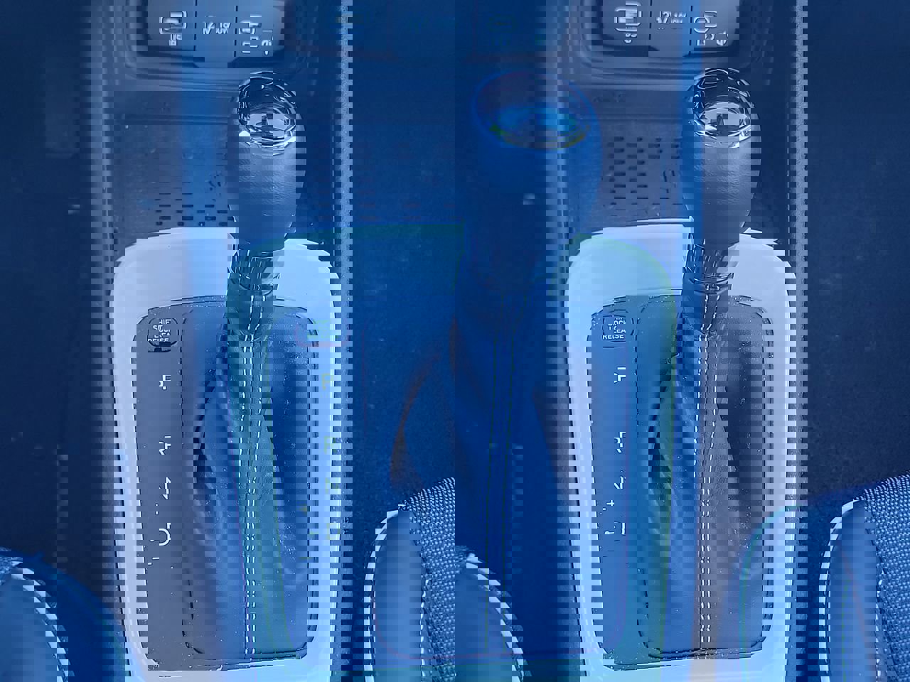 Certified 2023 Hyundai Venue Limited image 18