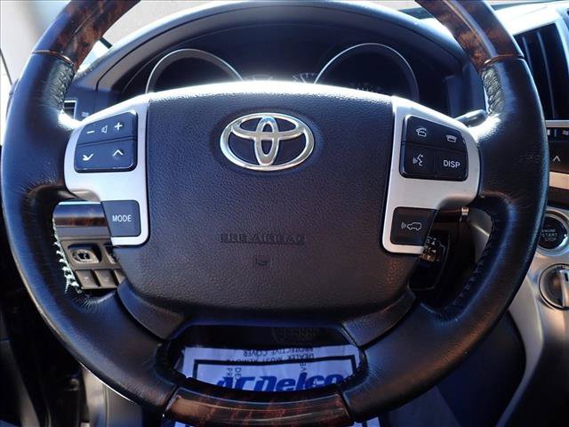 Used 2013 Toyota Land Cruiser AWD/4WD image 17