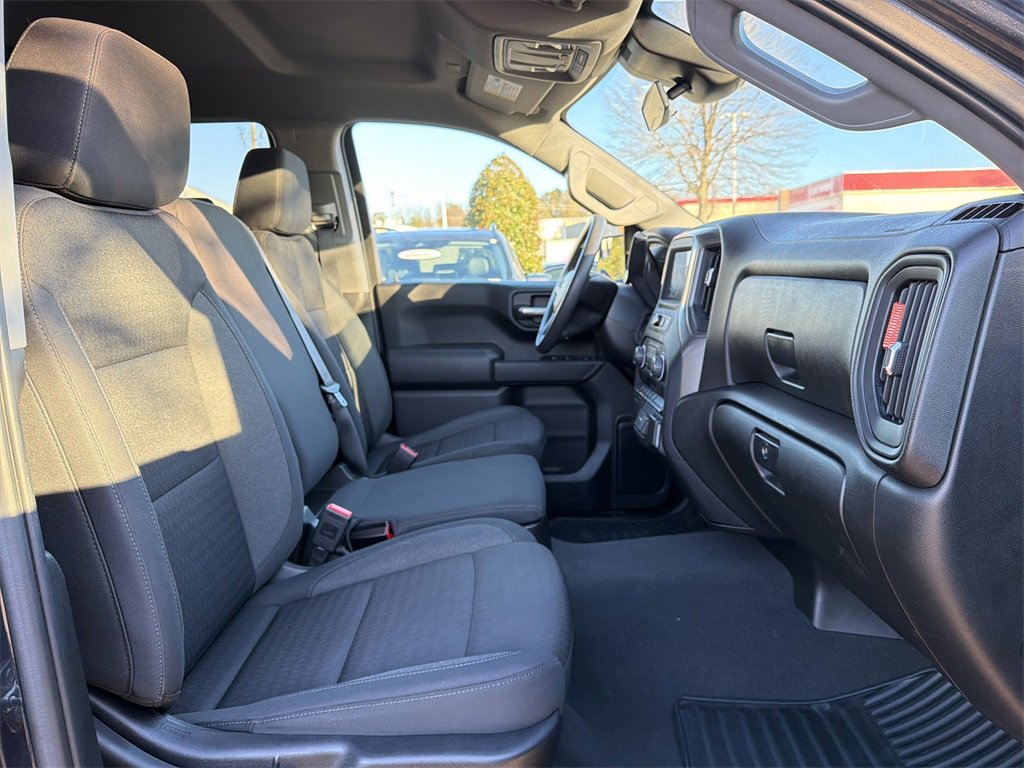 Used 2023 Chevrolet Silverado 1500 Custom image 18