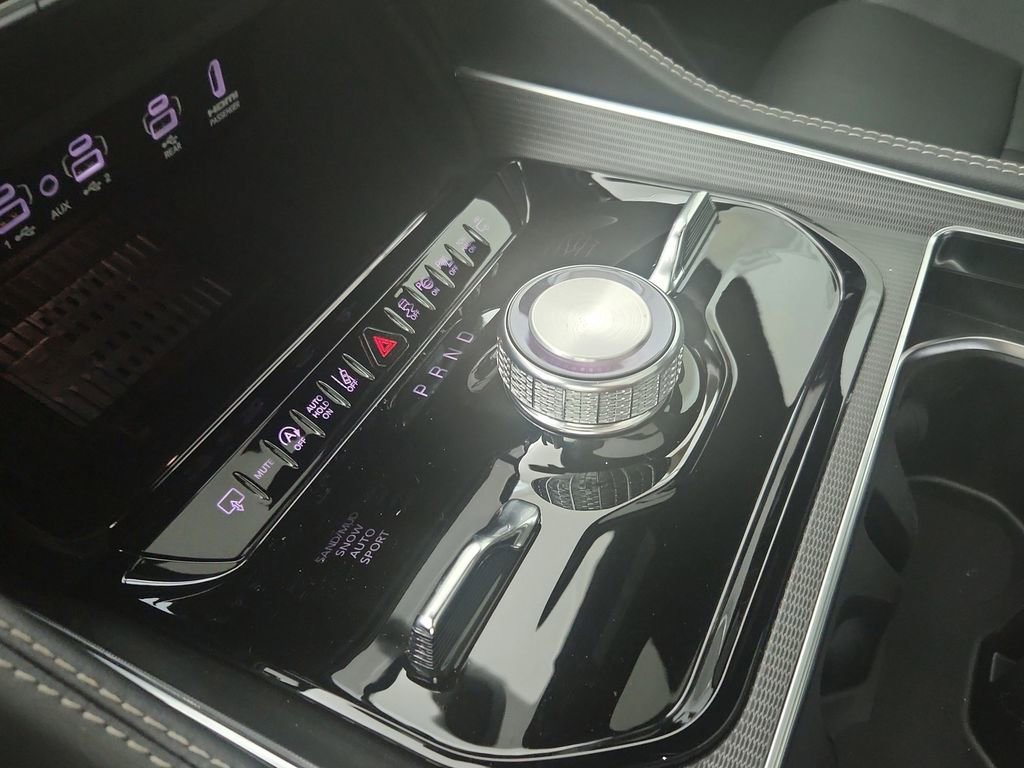 New 2026 Jeep Grand Wagoneer Summit w/ Rear Seat Video Group I image 29