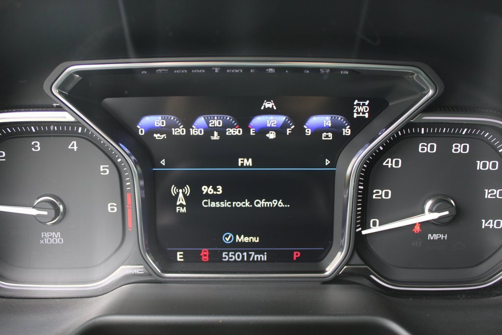 Used 2021 GMC Yukon SLT w/ SLT Premium Package image 14