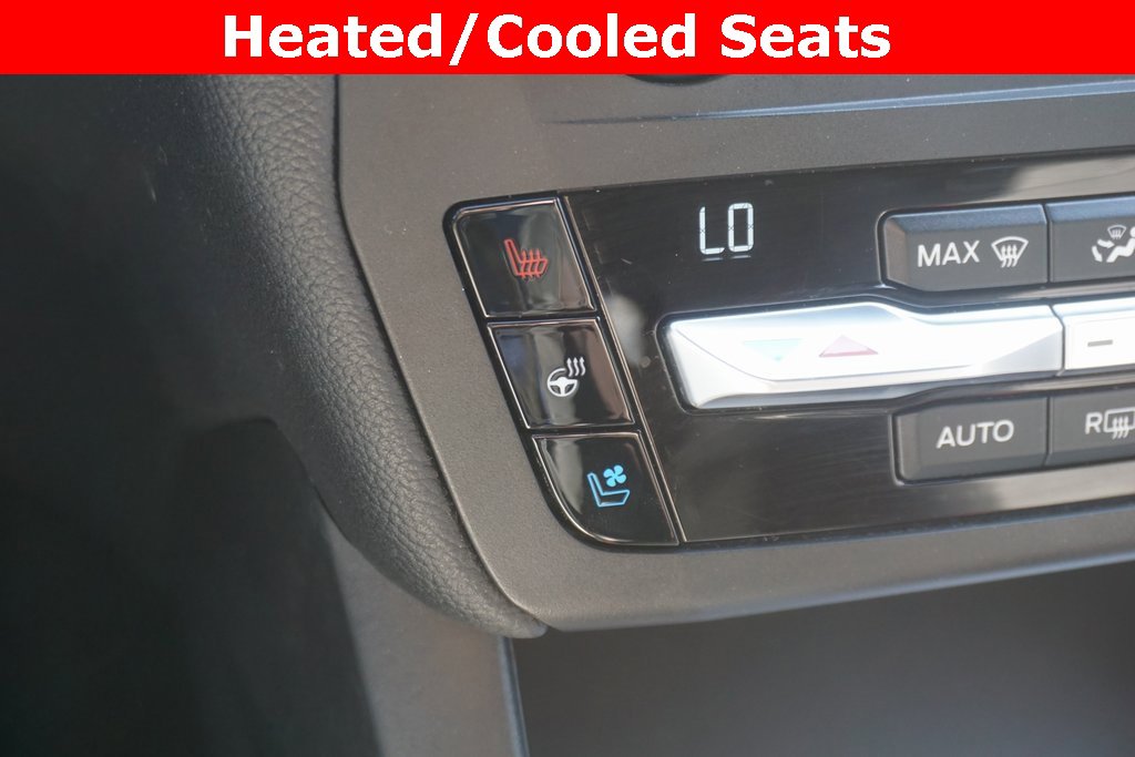 Used 2020 Ford Explorer ST w/ Premium Technology Package image 9