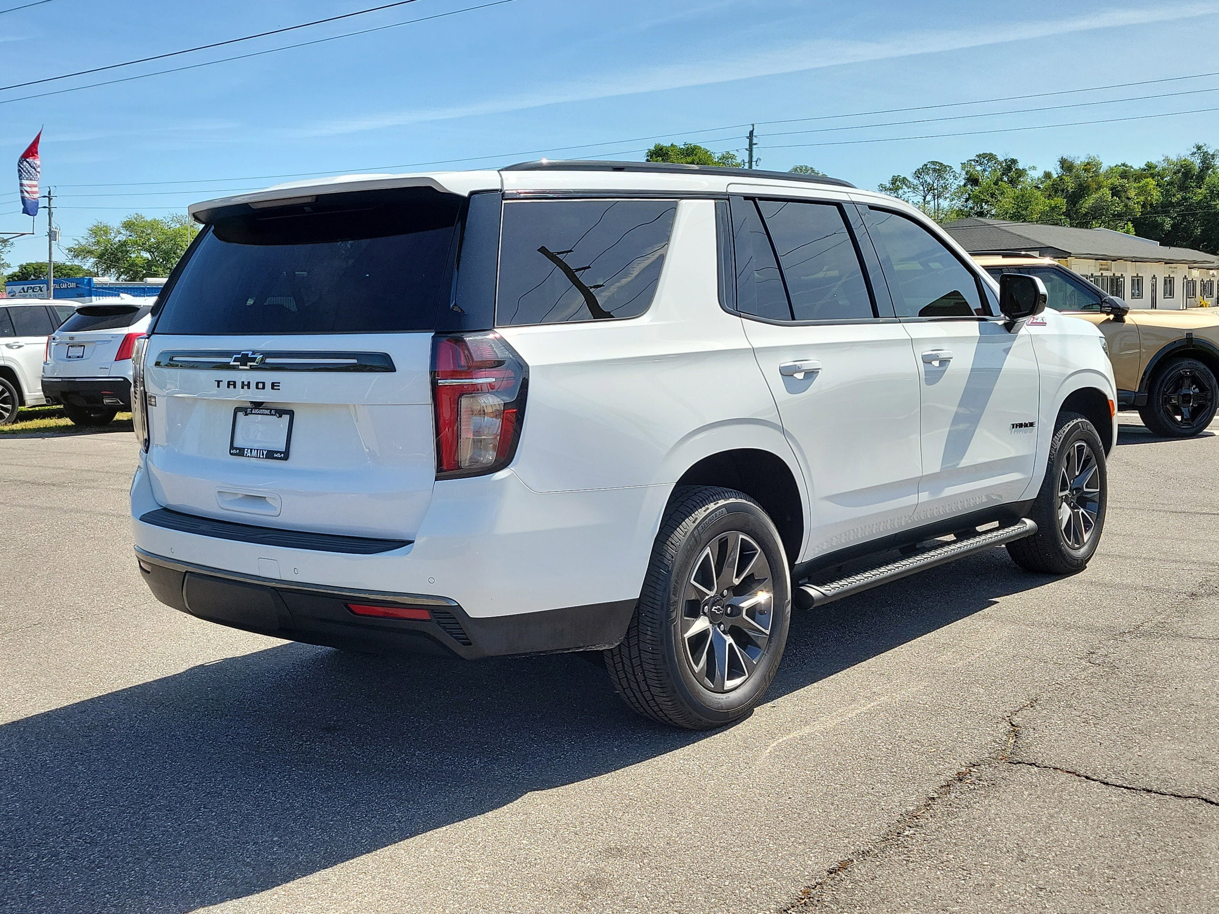 Used 2021 Chevrolet Tahoe Z71 AWD/4WD image 6