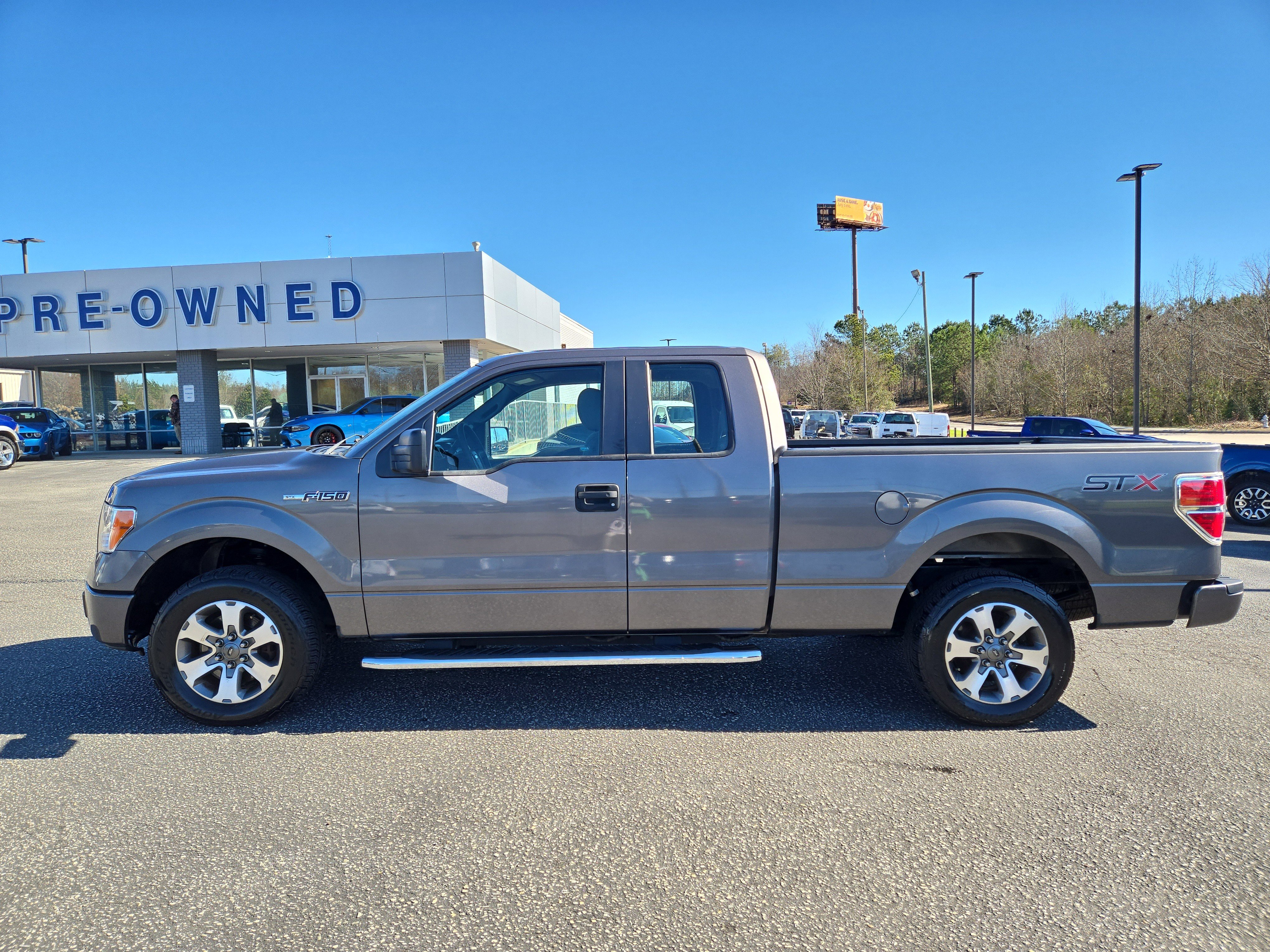 Used 2014 Ford F150 STX w/ Equipment Group 201A Mid image 11
