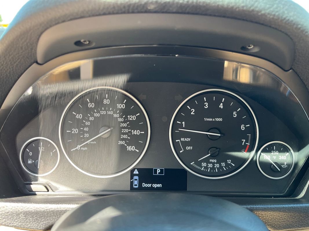 Used 2013 BMW 328i Sedan RWD image 11
