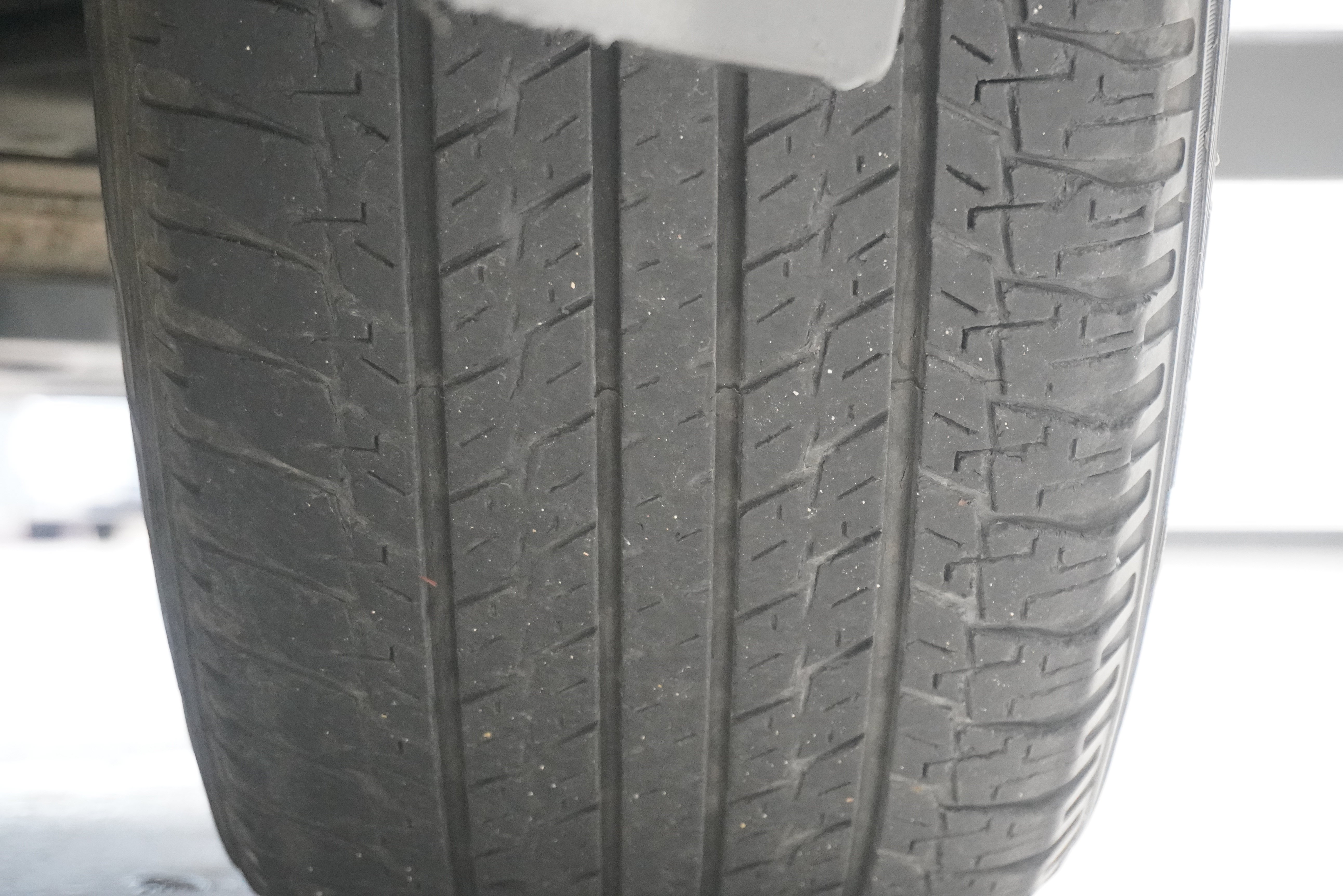 Used 2023 Nissan Pathfinder Platinum w/ Lighting Package (N93) FWD image 39