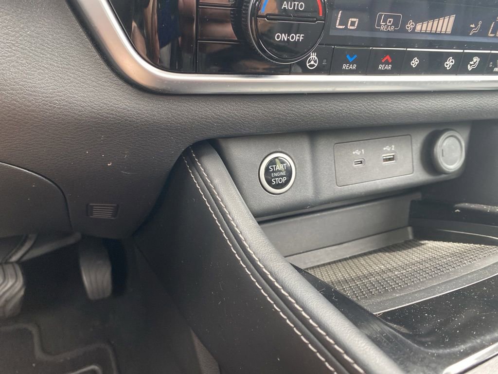 Used 2023 Nissan Rogue SL w/ SL Premium Package AWD/4WD image 28