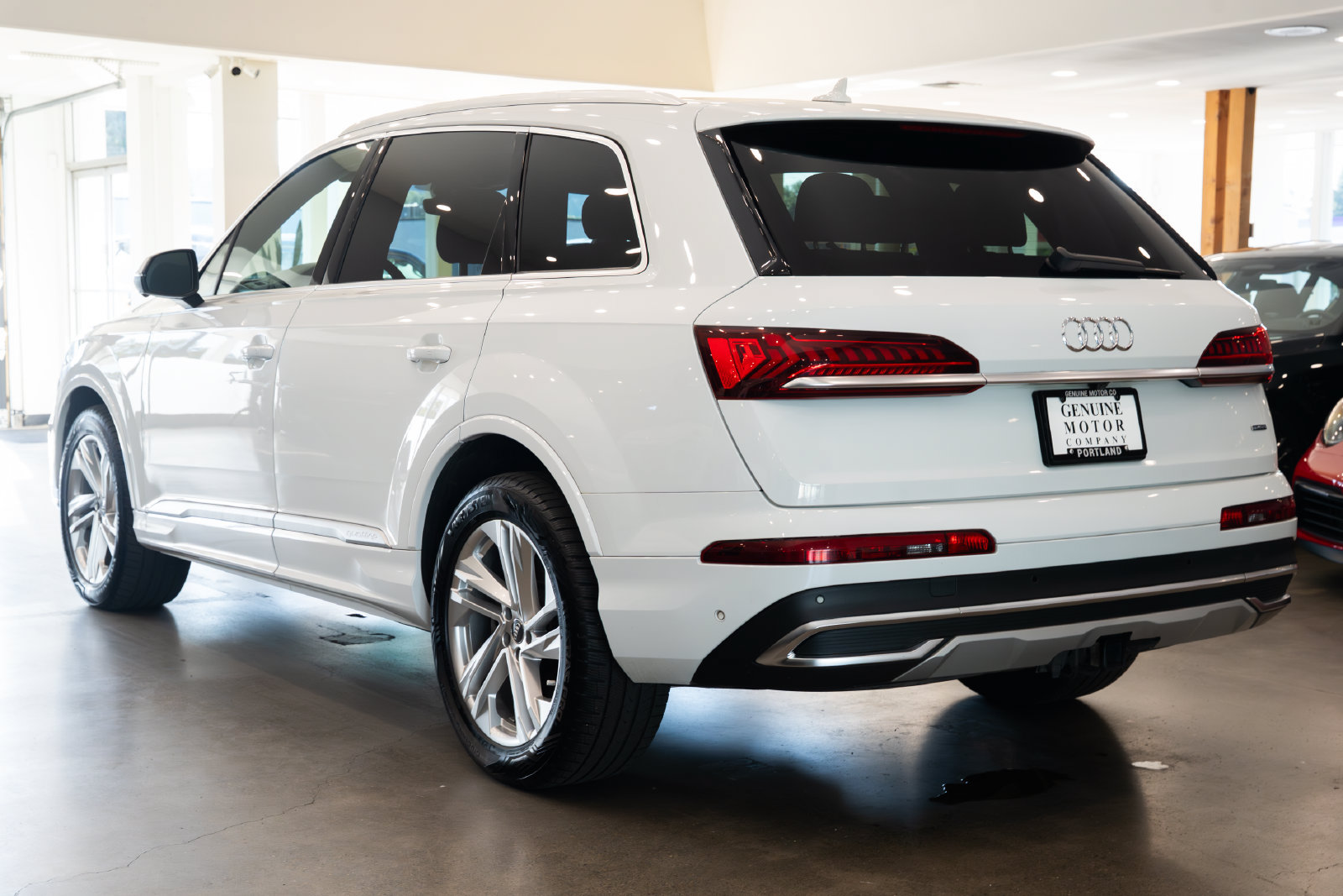 Used 2021 Audi Q7 3.0T Premium AWD/4WD image 6